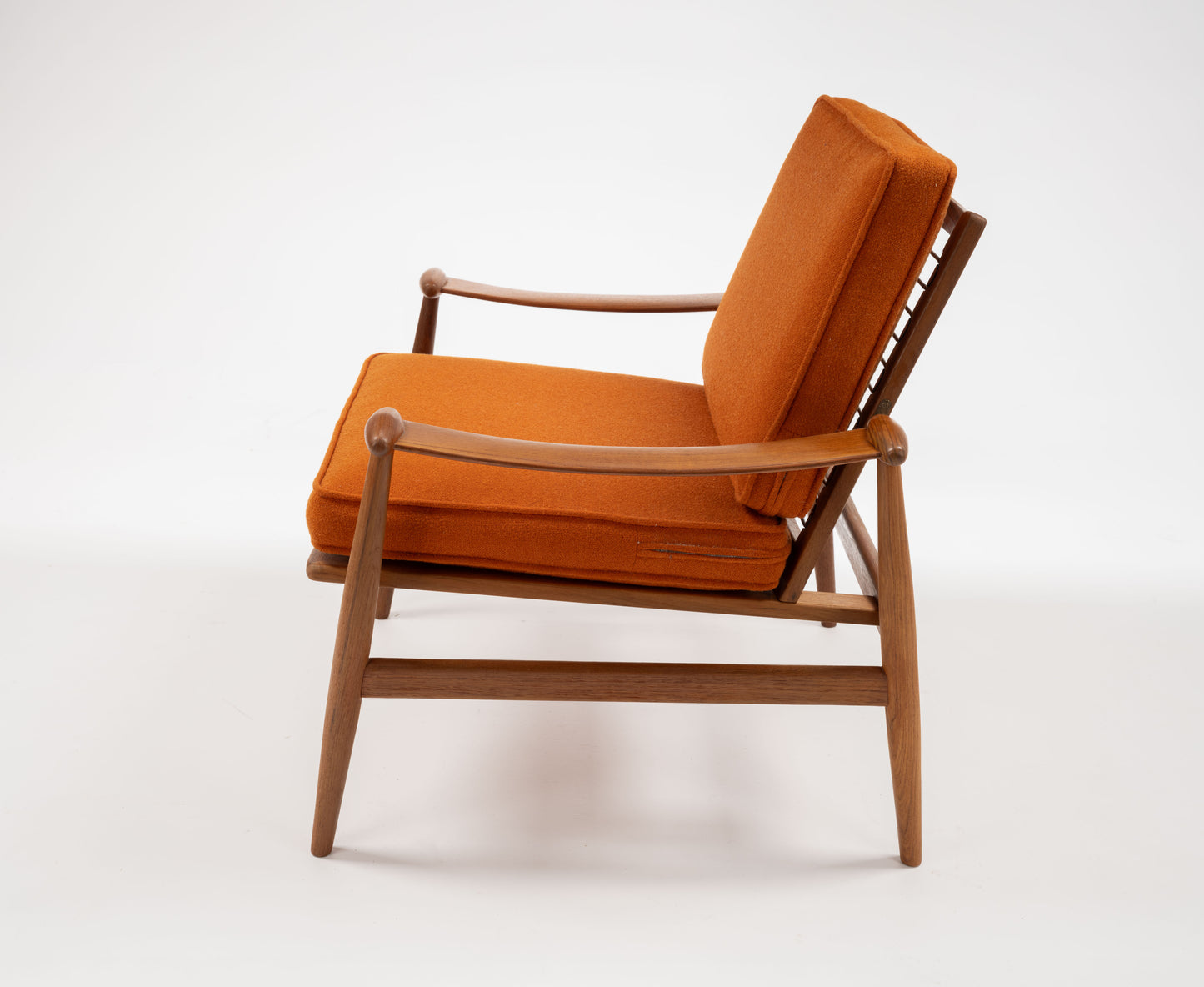 Model 133 Spade Armchair by Finn Juhl