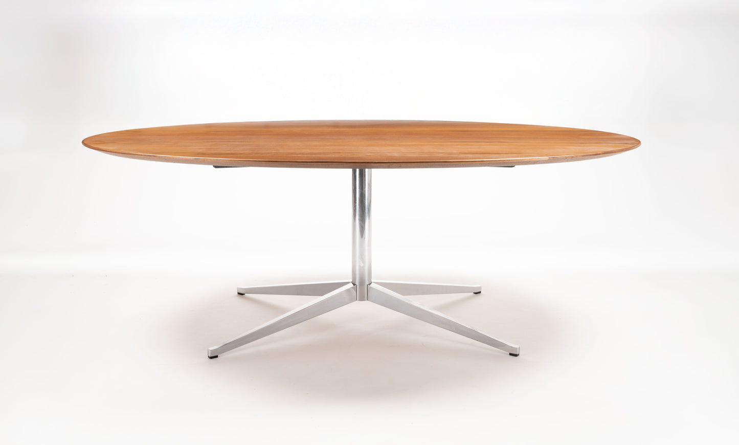 Florence Knoll Oval Dining Table
