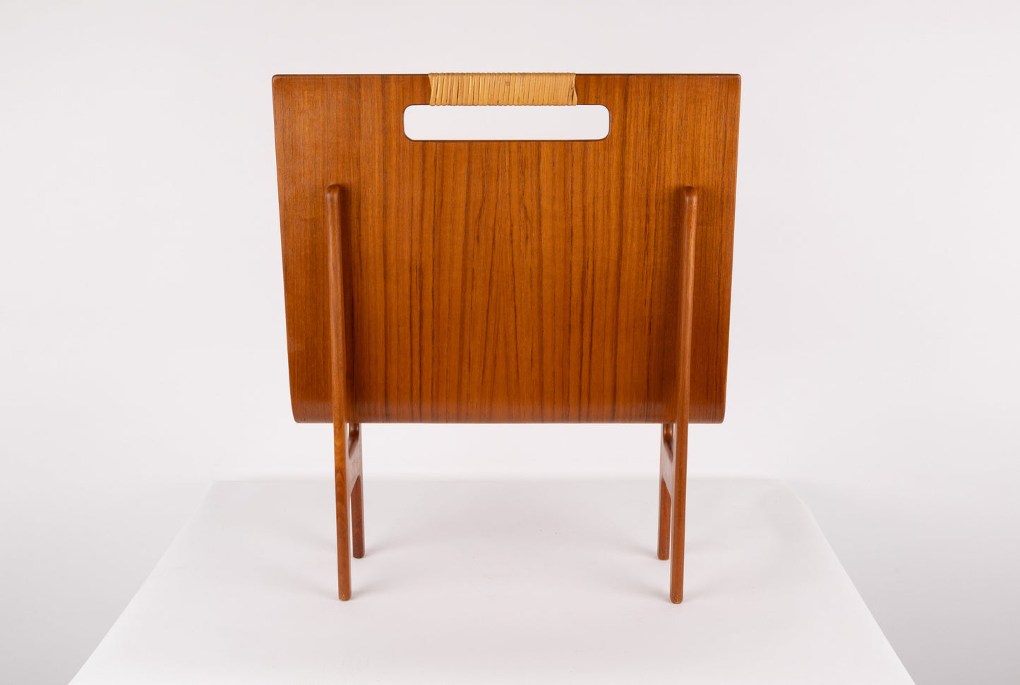 Ejner Larsen Magazine Rack