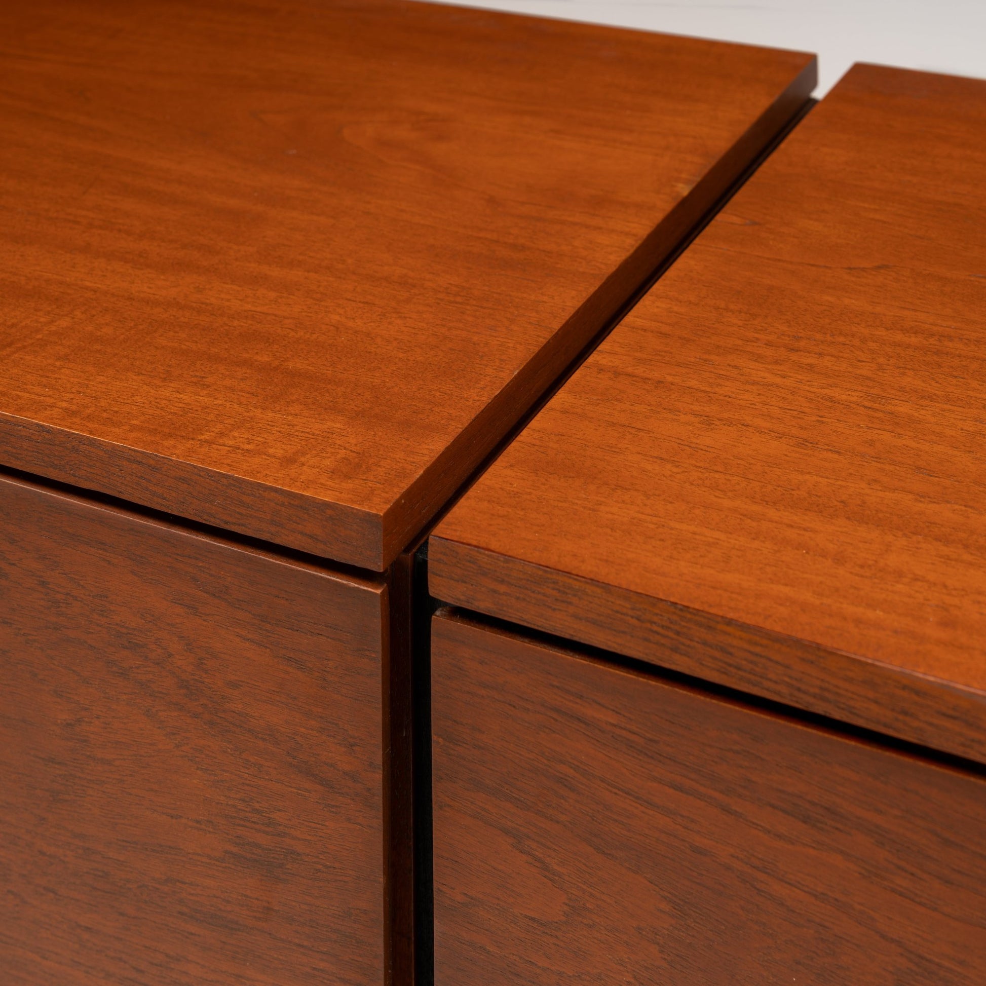 Florence Knoll Walnut Chest of Drawers close detail showing richly figured walnut grain flush panels and precise corner joinery in mid century modern furniture style