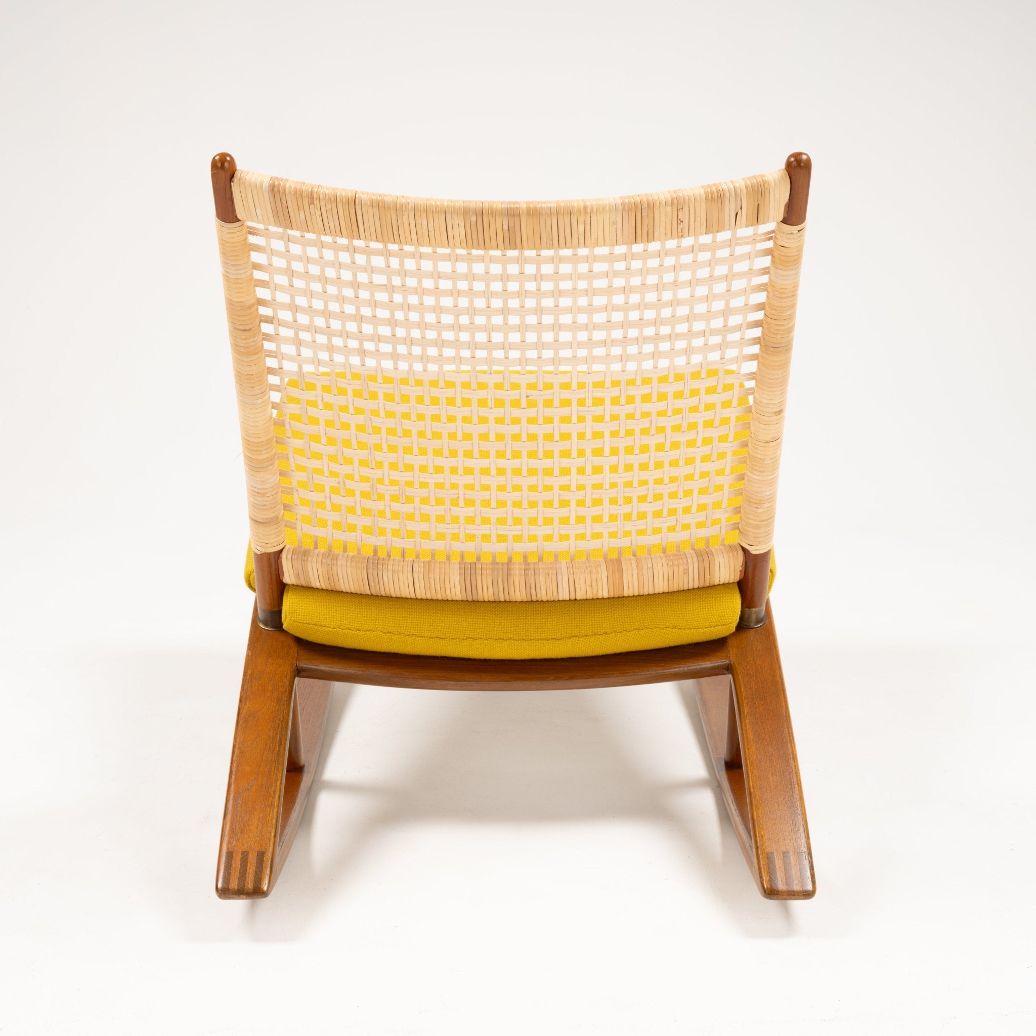 Fredrik Kayser Model 599 Rocking Chair – Egg Culture