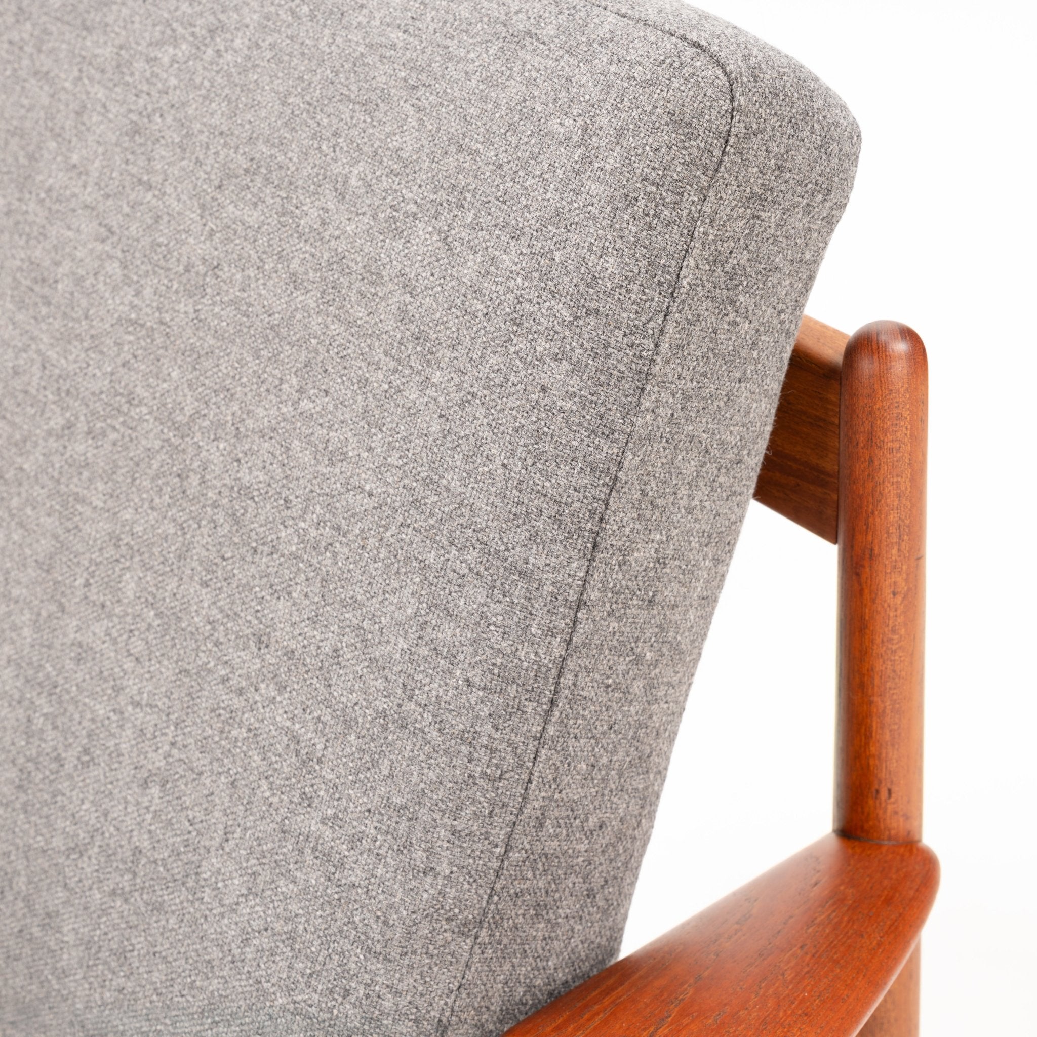 Grete Jalk Model 118 Lounge Chair – Egg Culture