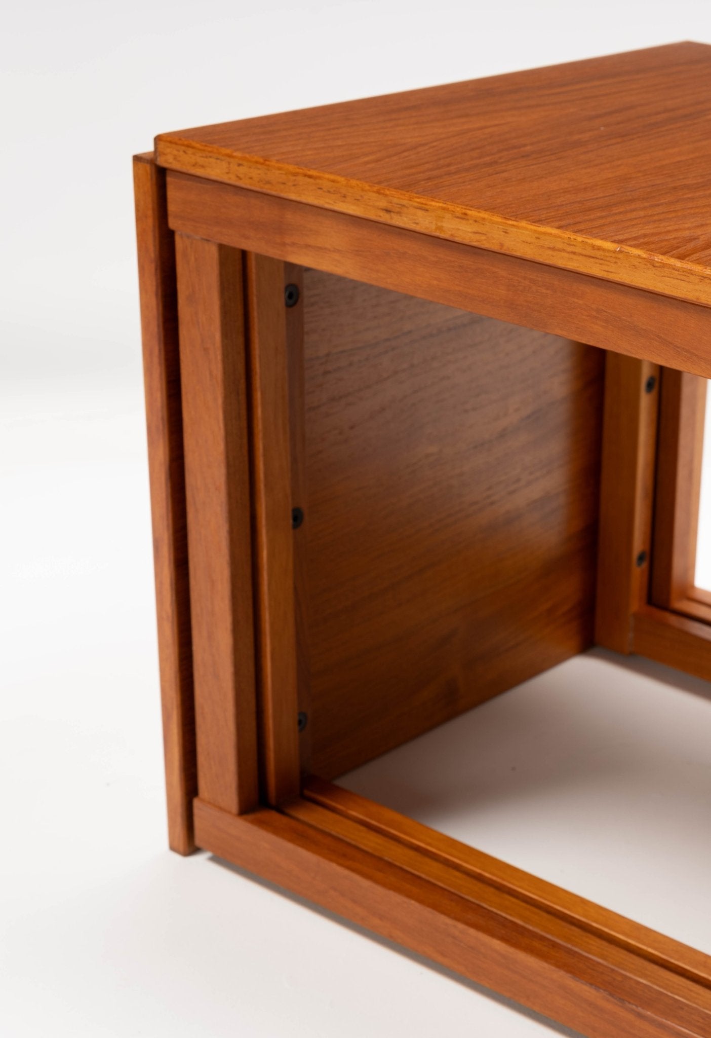 サイドテーブル・ナイトテーブル・ローテーブル Kai Kristiansen sewing table SET OF MODEL 33 KAI KRISTIANSEN CUBE NESTING TABLES IN TEAK