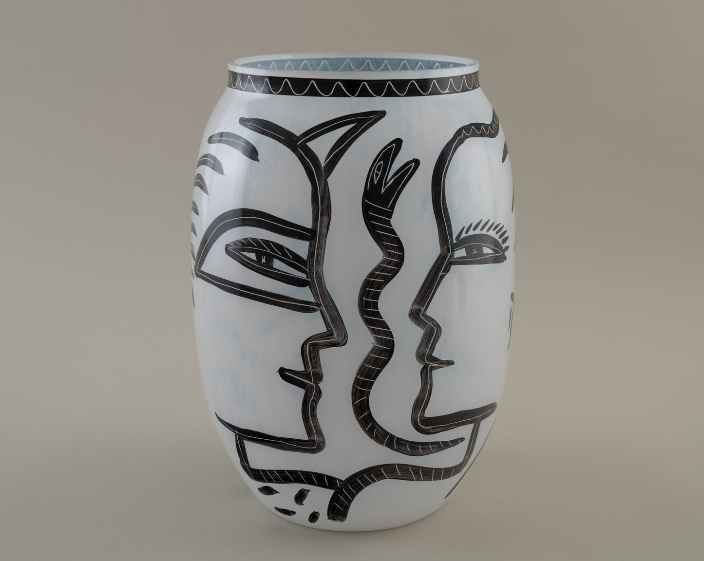 Ulrica Hydman-Vallien "Caramba" Vase