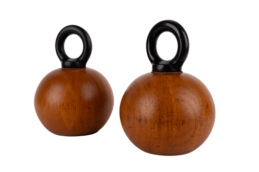 Pair of 1960s Nissen & Jorgensen Danish salt and pepper mills with solid teak bodies and rounded black iron handles