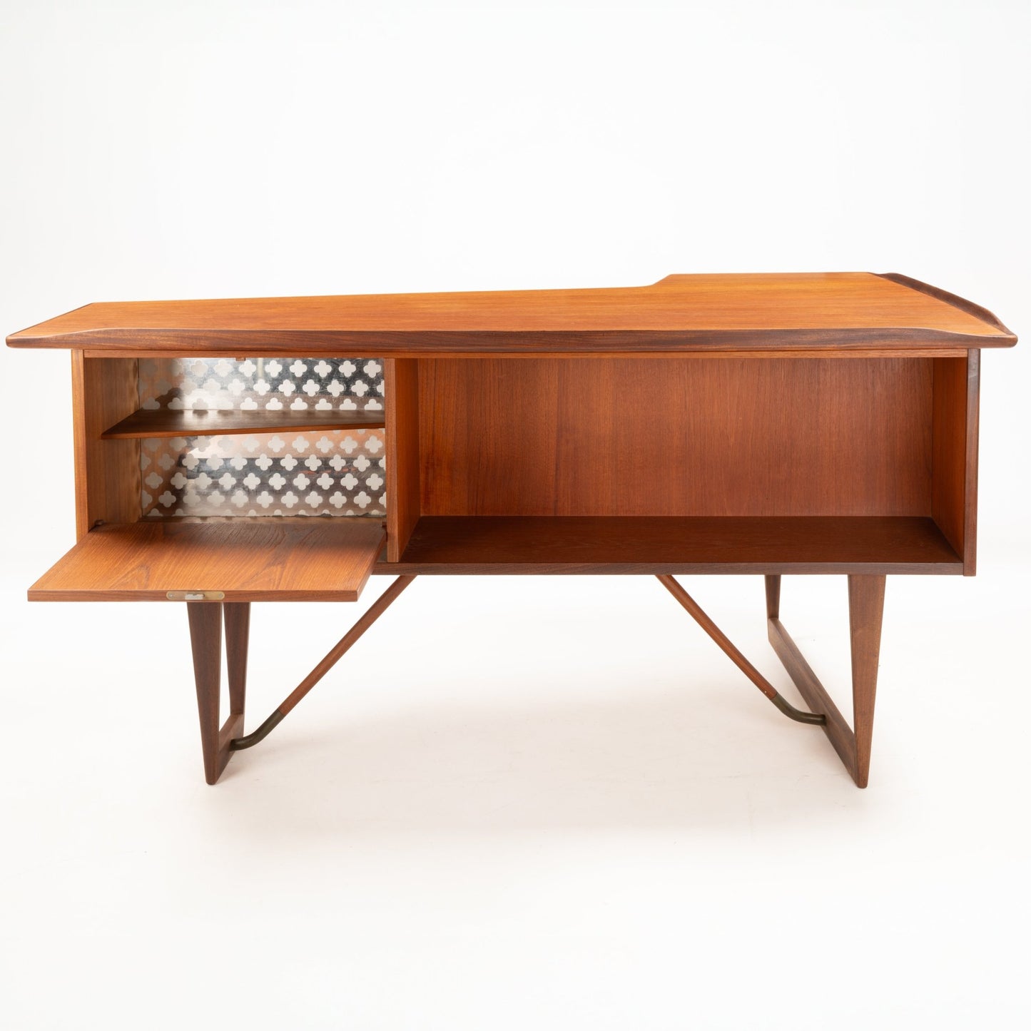 1960s Danish teak writing desk by Peter Løvig Nielsen with asymmetrical boomerang top and open storage compartments