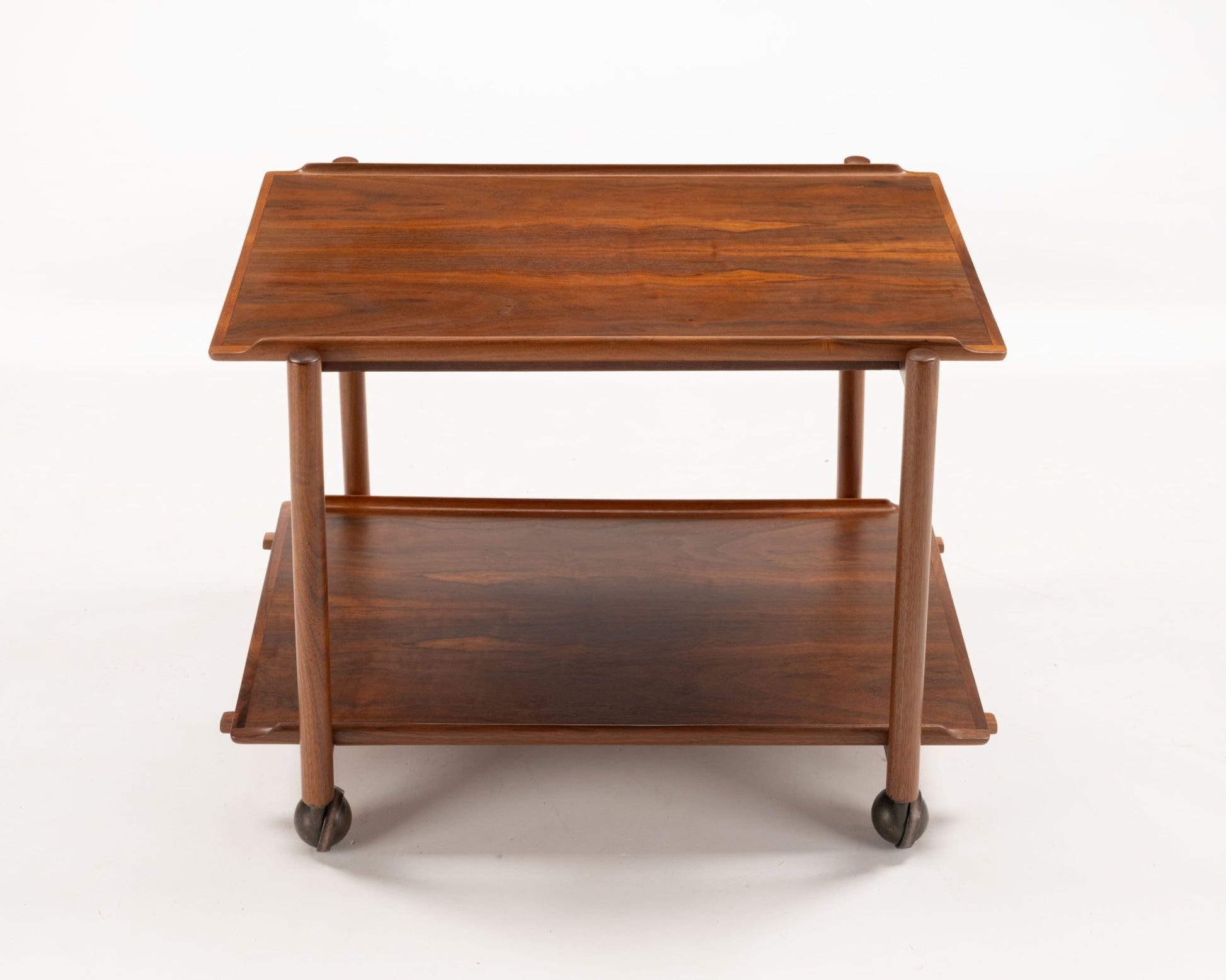 1950s Poul Hundevad Danish teak serving bar cart with expandable sliding top and lower shelf on casters