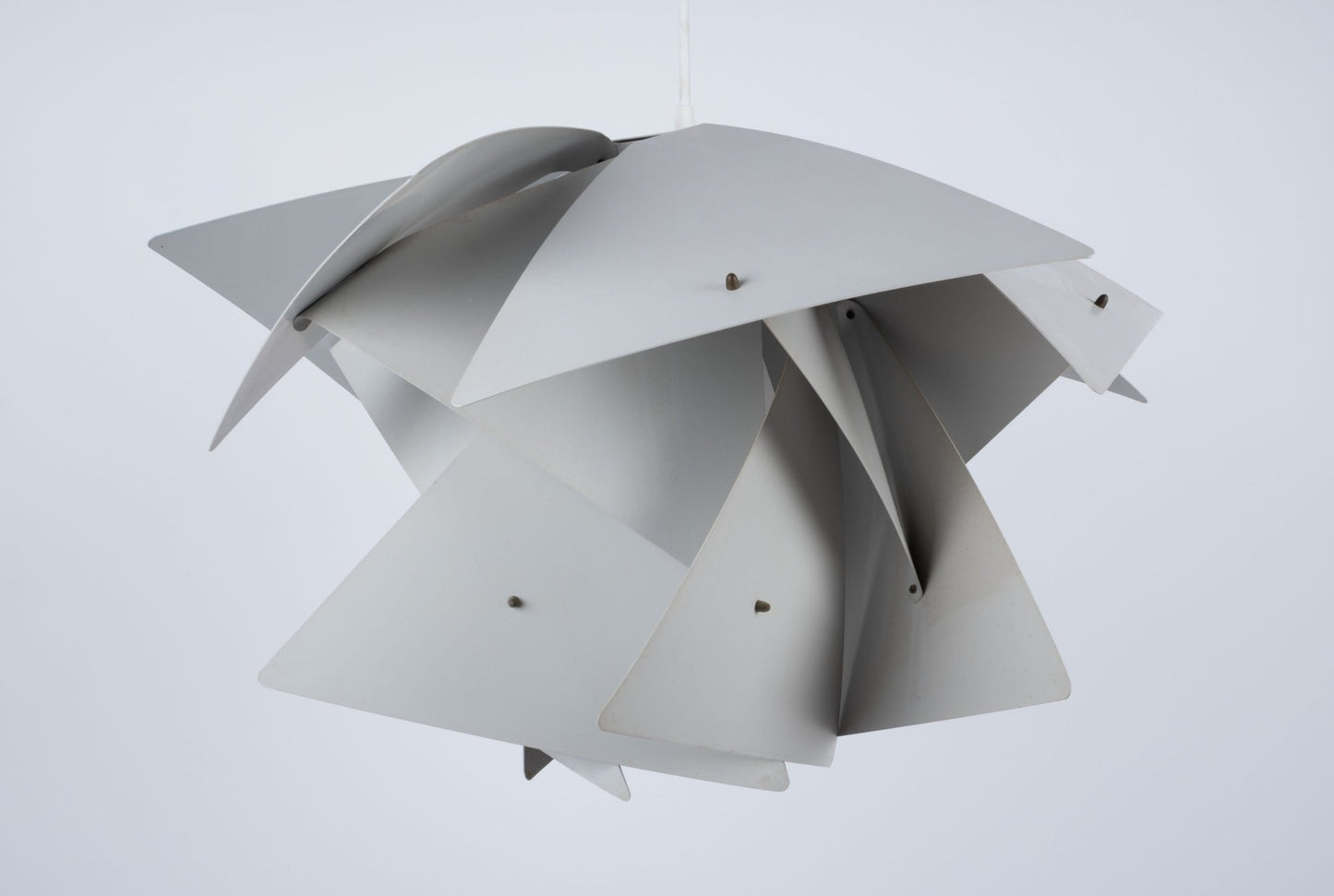 Rare Preben Dal "Trigon" pendant lamp from the Symfoni series, sculptural design and original condition with logo.