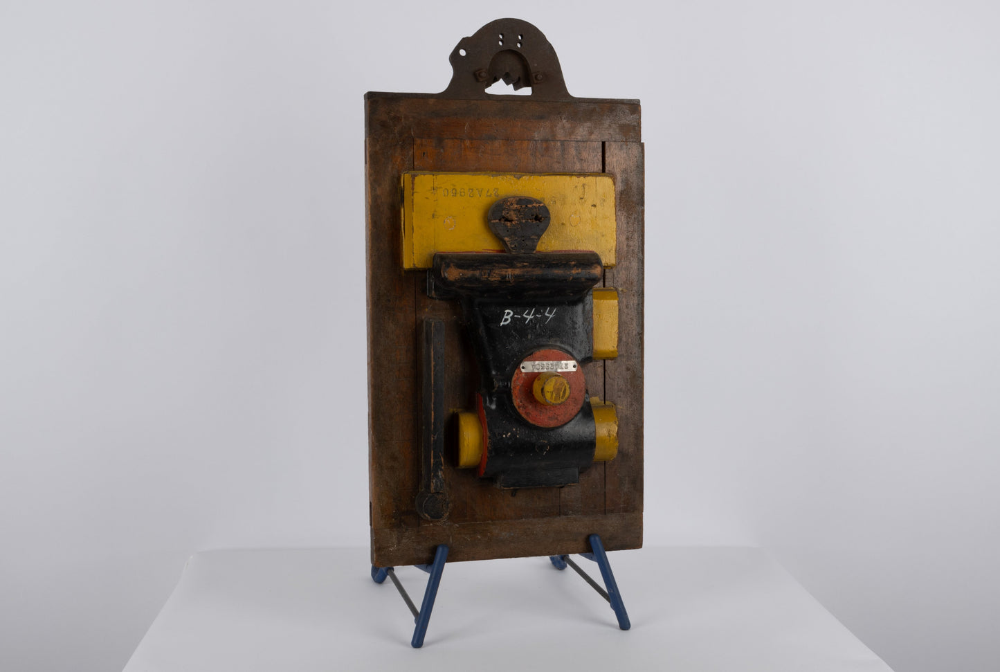 Machine Mold Sculpture