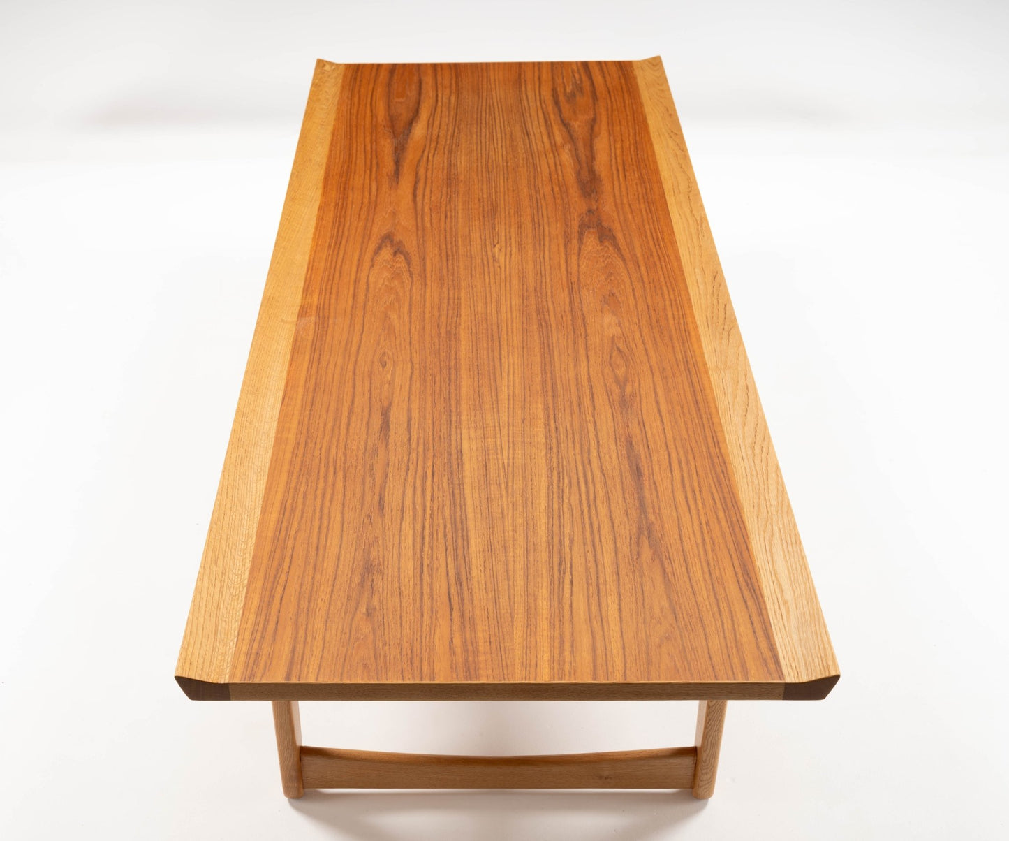 1960s Scandinavian mid-century modern coffee table by Yngve Ekström with teak and oak top and joined legs