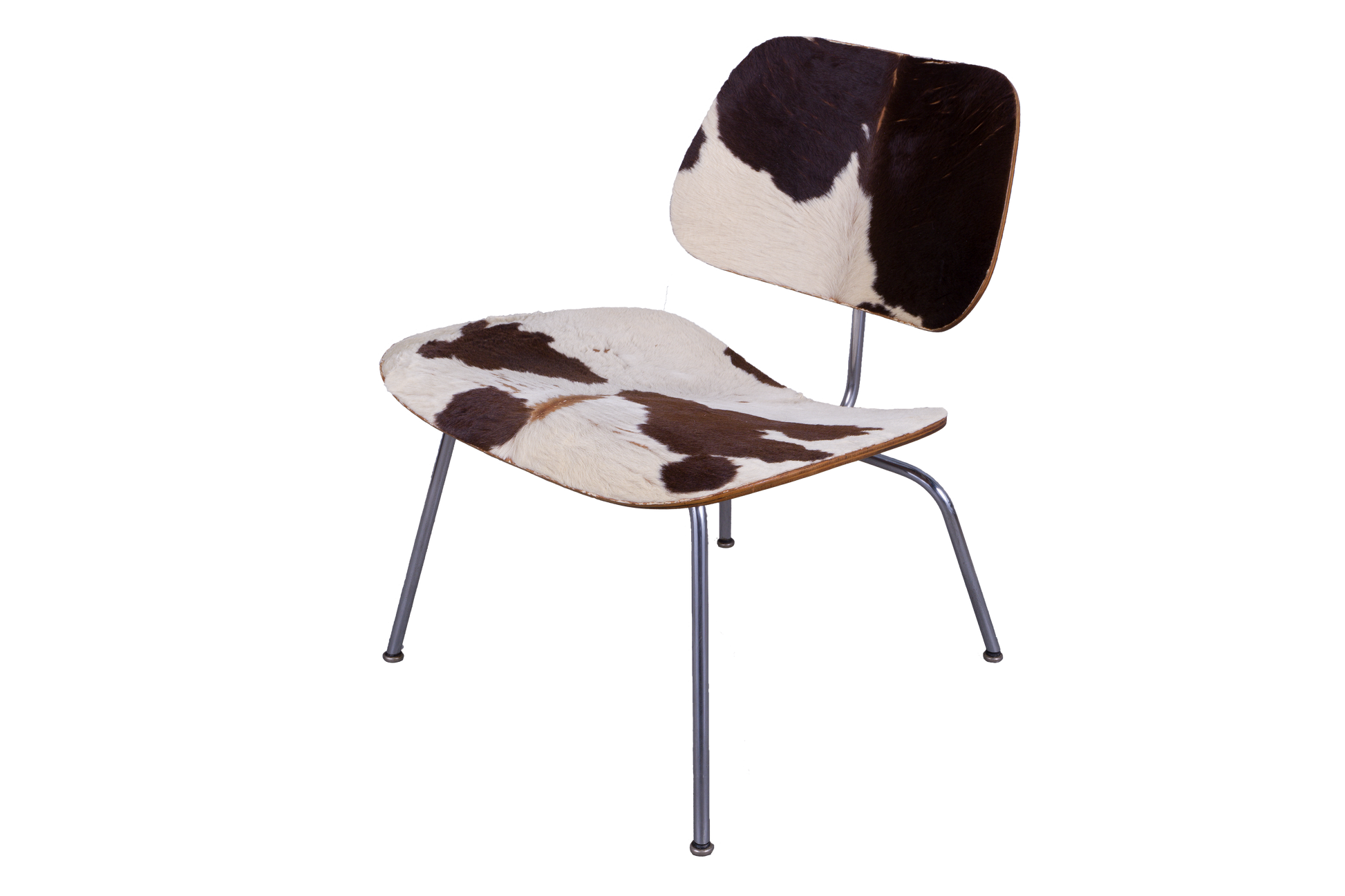 Eames Cowhide Lounge Chair