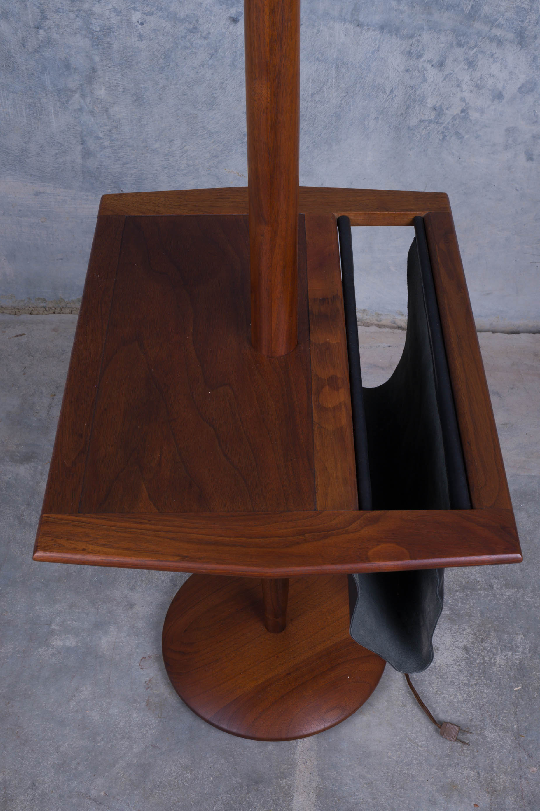 Laurel Floor Lamp with Magazine Rack
