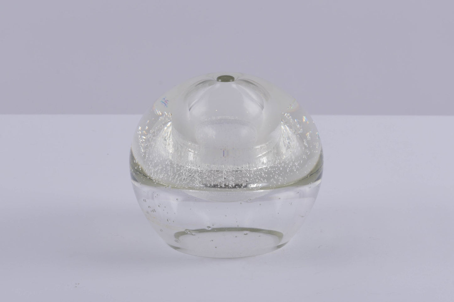 Handblown A.D. Copier Leerdam glass vase with small air bubbles, known as 'Spijkerbol' design from the Netherlands.