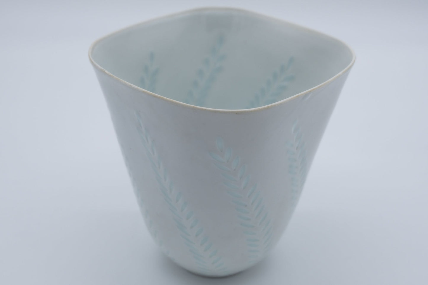 1960s Arabia Friedl Holzer-Kjellberg white rice porcelain vase with hand-cut fern pattern in pale blue glaze