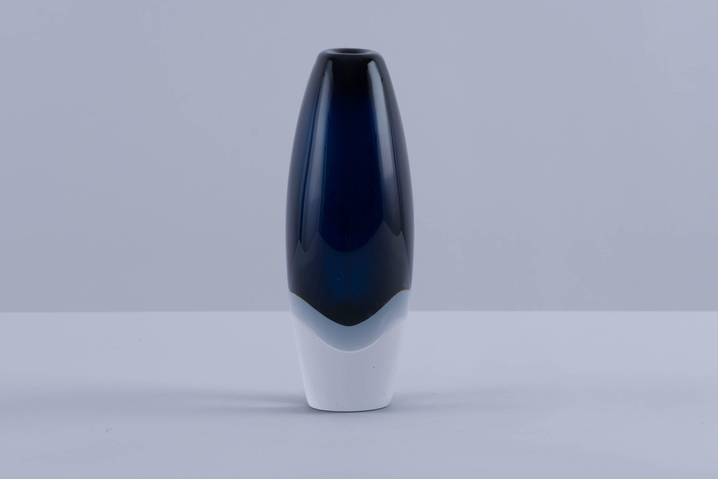 Sommerso Glass Vase by Vicke Lindstrand for Kosta Boda
