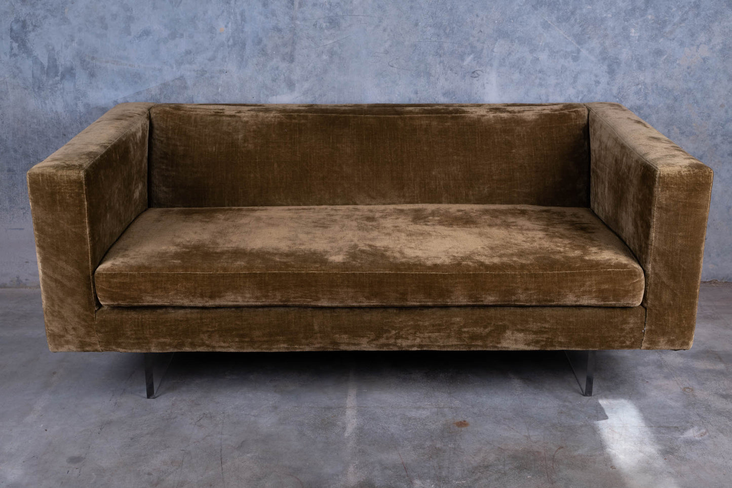 Vintage 1960s Harvey Probber settee with brown crushed velvet upholstery and lucite panel legs, solid and sturdy construction