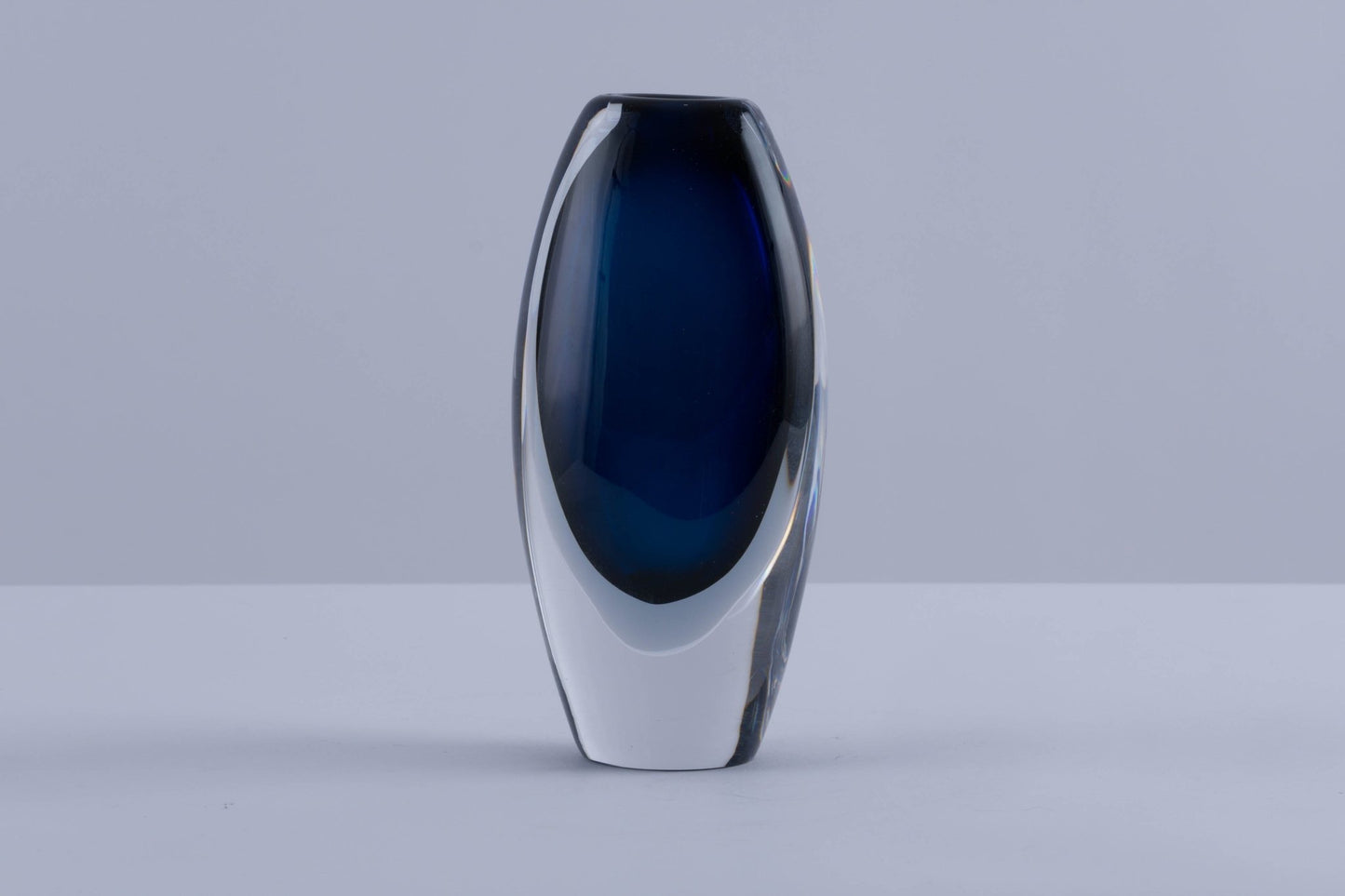 Vicke Lindstrand signed Kosta Boda Sommerso glass vase with deep blue inner layer encased in clear glass, 1960s design